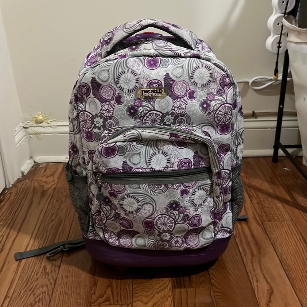 J World New York BackPack/Roller